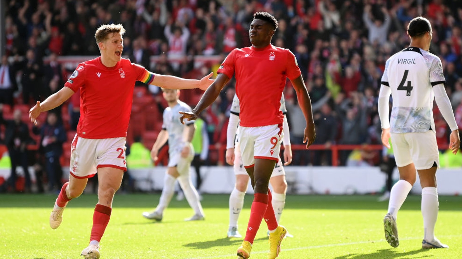 中后场密集 中后场密集